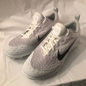 Women’s Nike Hyperdiamond PRO 2 Softball Cleats